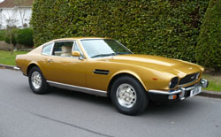 Aston Martin V8