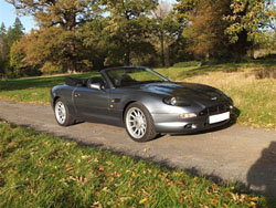 Aston Martin DB7