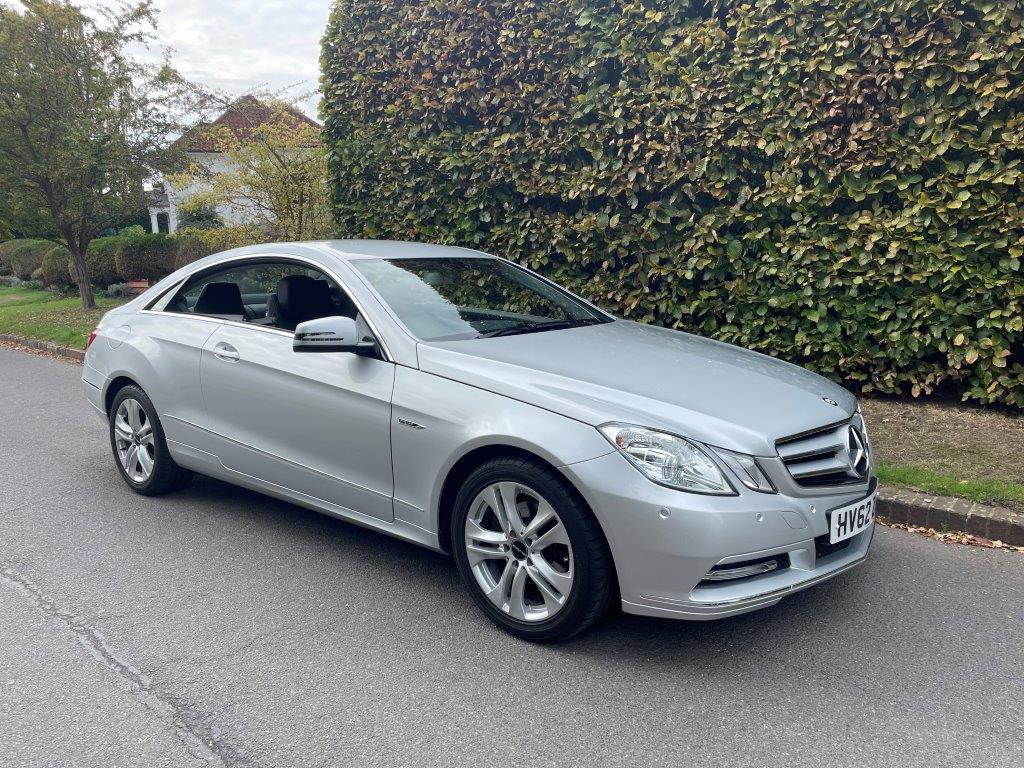 MERCEDES-BENZ E250SE