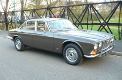 Jaguar XJ6