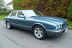 Jaguar XJ8