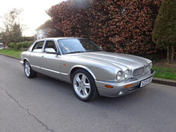 Jaguar XJR