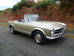 Mercedes-Benz 230SL