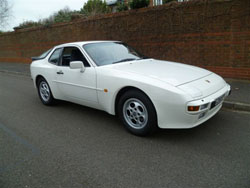 Porsche 944