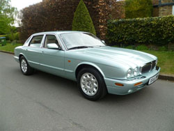 Jaguar XJ8